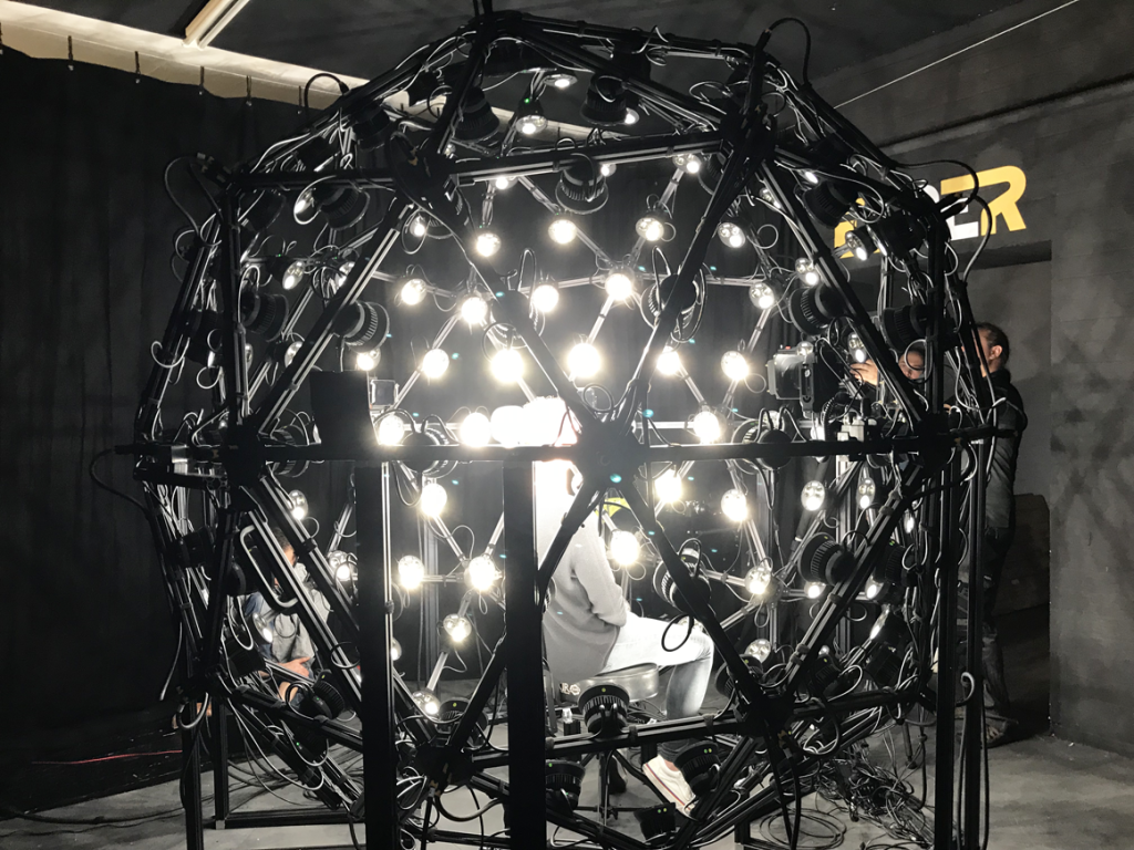 ESPER LightCage